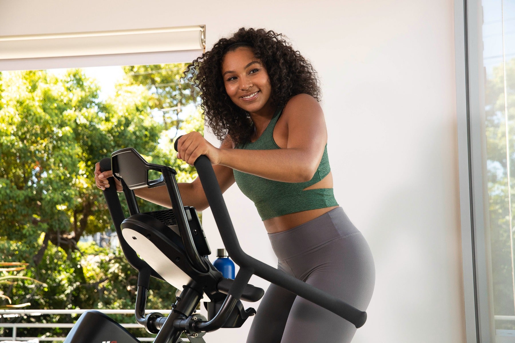 Max Trainer M8